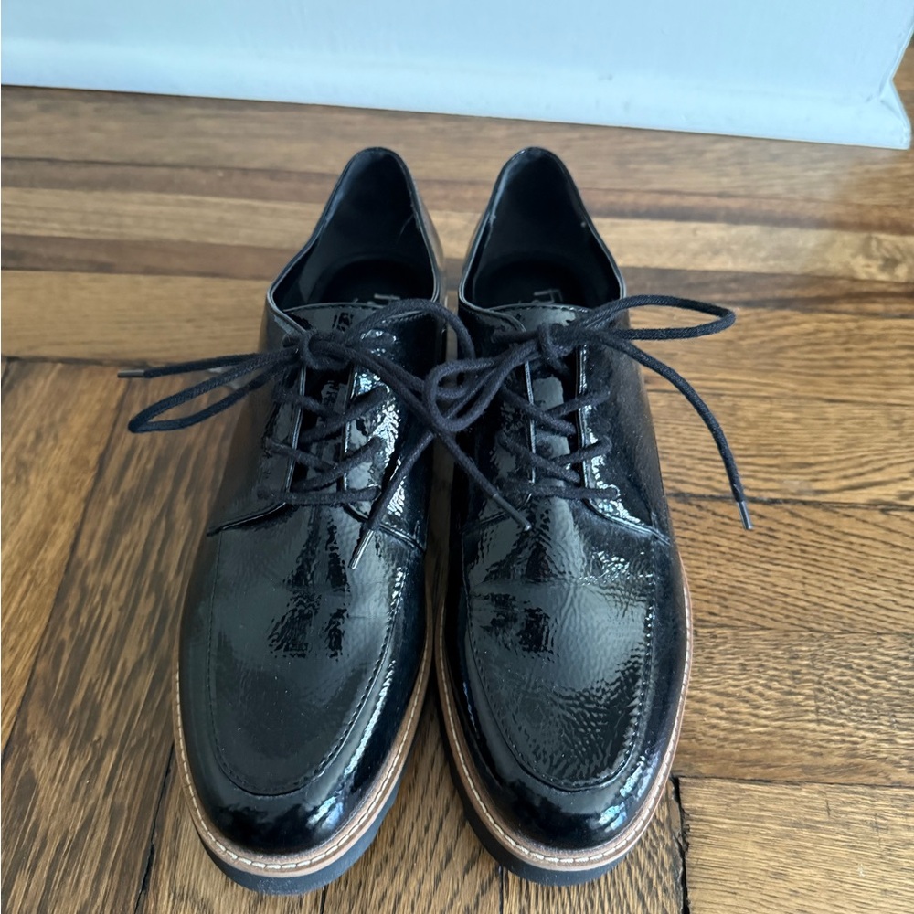 NEW Franco Sarto Black Leather Oxfords - Picture 4 of 6